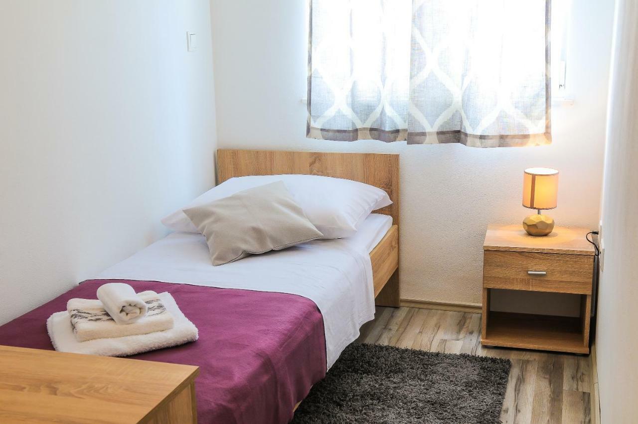 Petar Appartamento Kaštela
